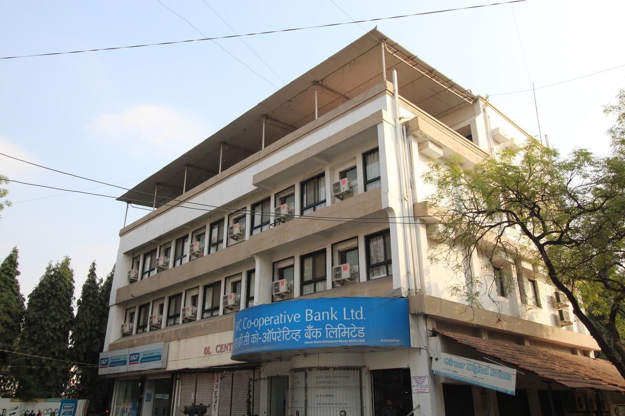Hotel Girnar Aurangabad  Eksteriør bilde